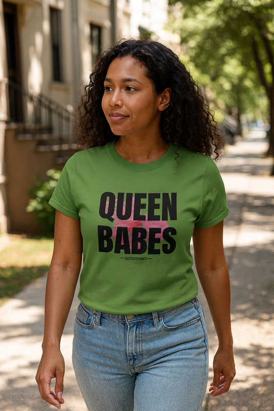 Queen Babes Women's Relaxed T-Shirt